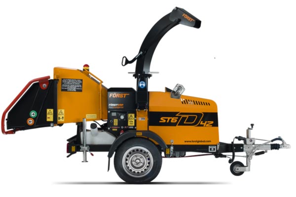 Först ST6D 24hp Trailed Chipper